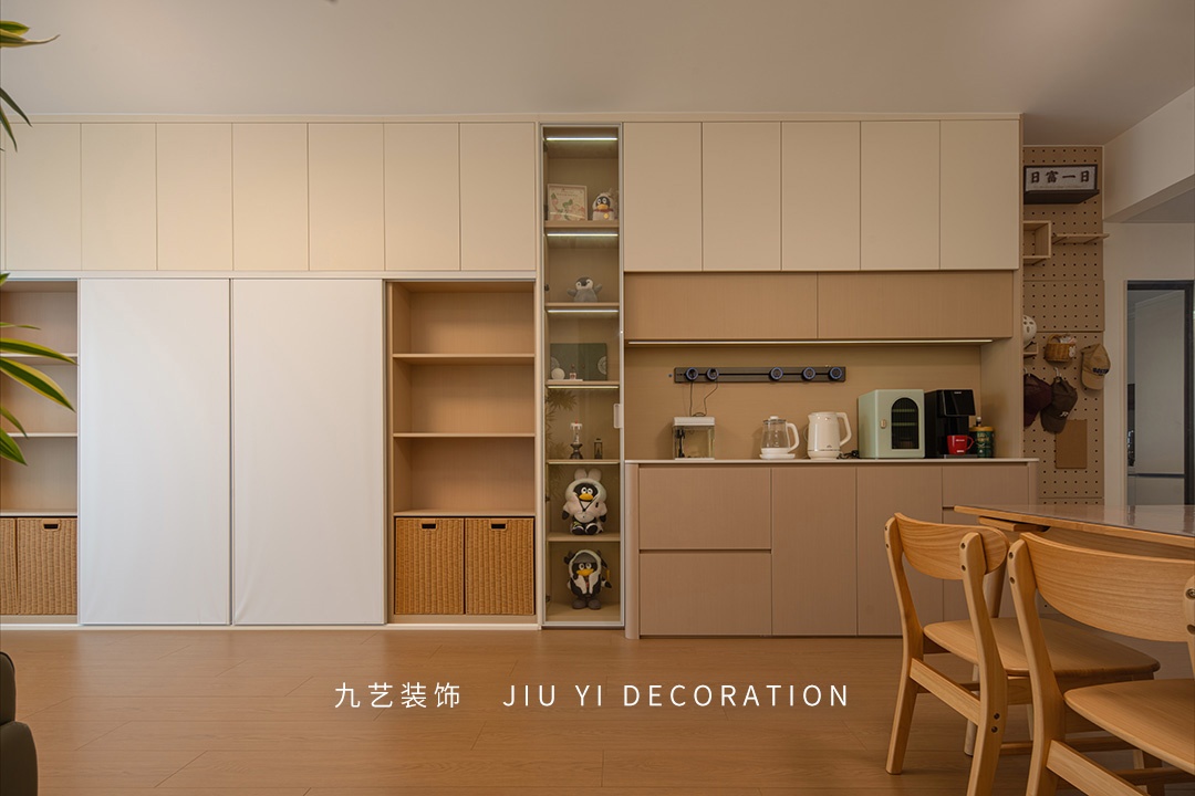 客厅